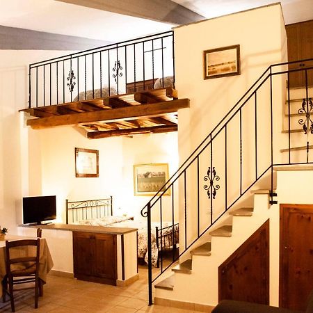 Agriturismo Podere Giulio Таркиния Екстериор снимка